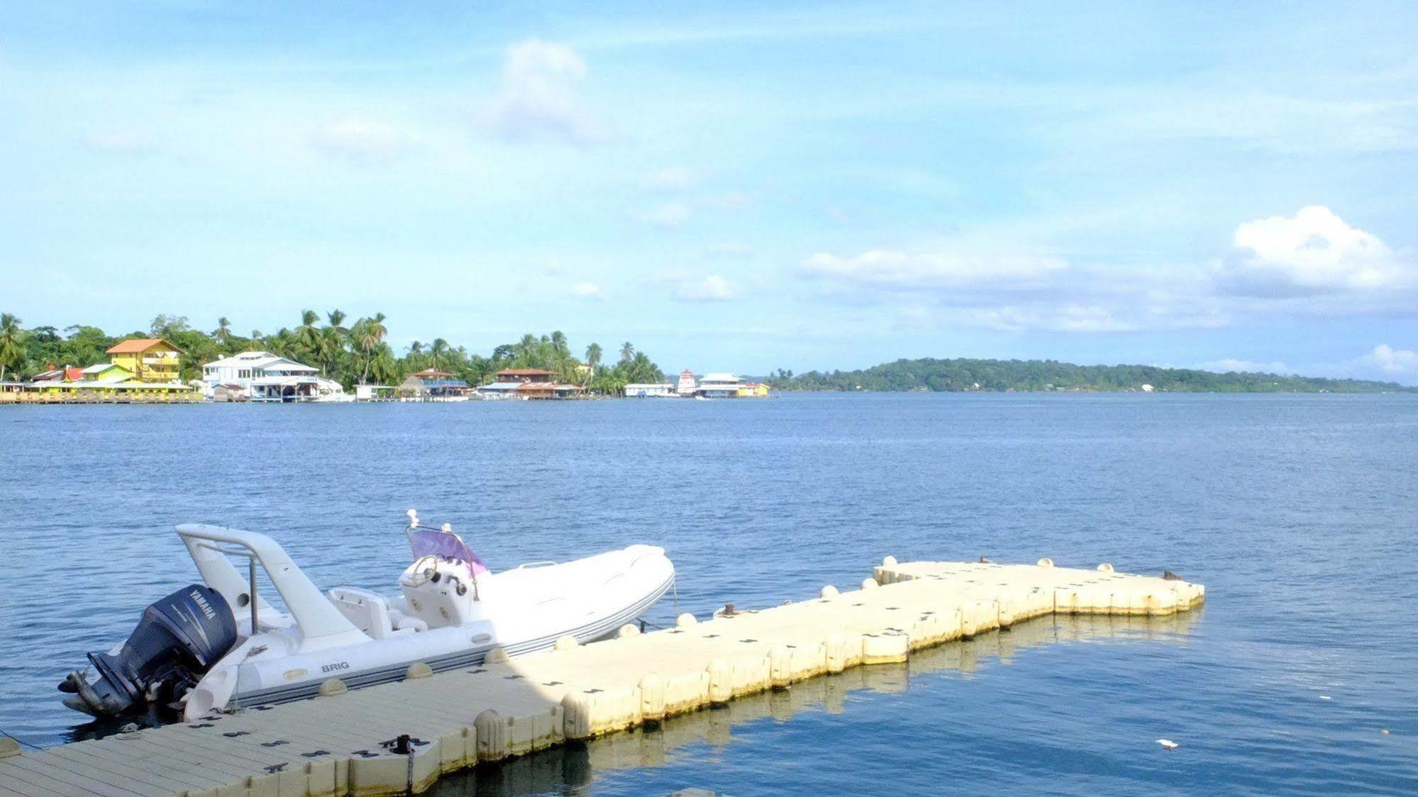 Tropical Suites Hotel Bocas del Toro Exteriér fotografie